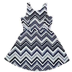 EC MAURICE'S SLEEVELESS ZIGZAG & POLKA-DOT DRESS W/ OPEN BACK SZ. XL